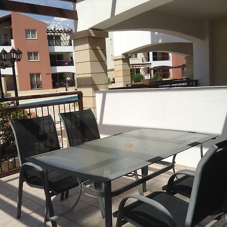 Adriana Holiday Resort Paphos Bagian luar foto