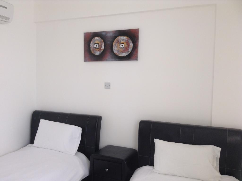 Adriana Holiday Resort Paphos Bagian luar foto