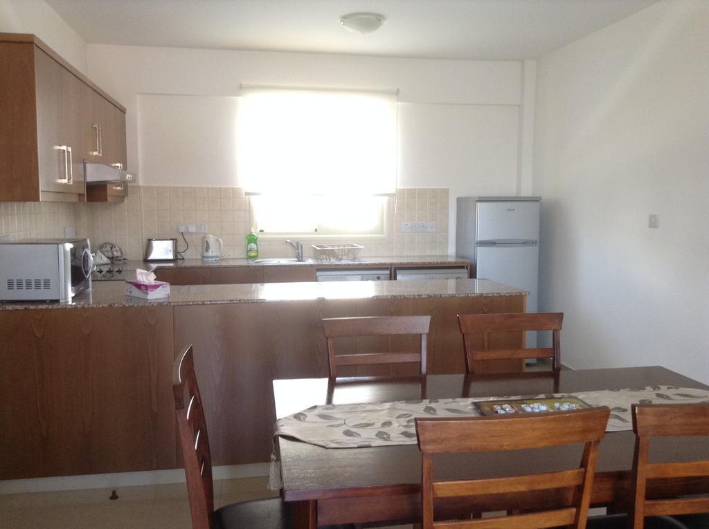 Adriana Holiday Resort Paphos Ruang foto