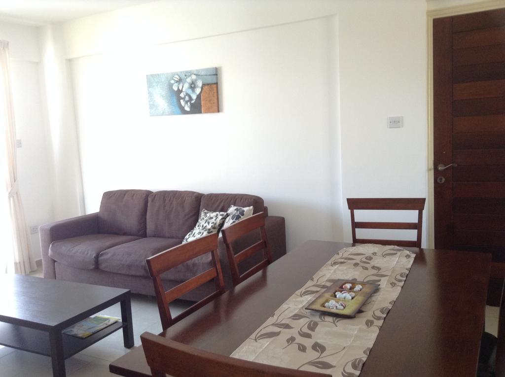 Adriana Holiday Resort Paphos Bagian luar foto