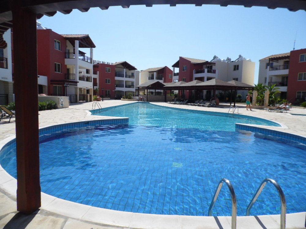 Adriana Holiday Resort Paphos Bagian luar foto